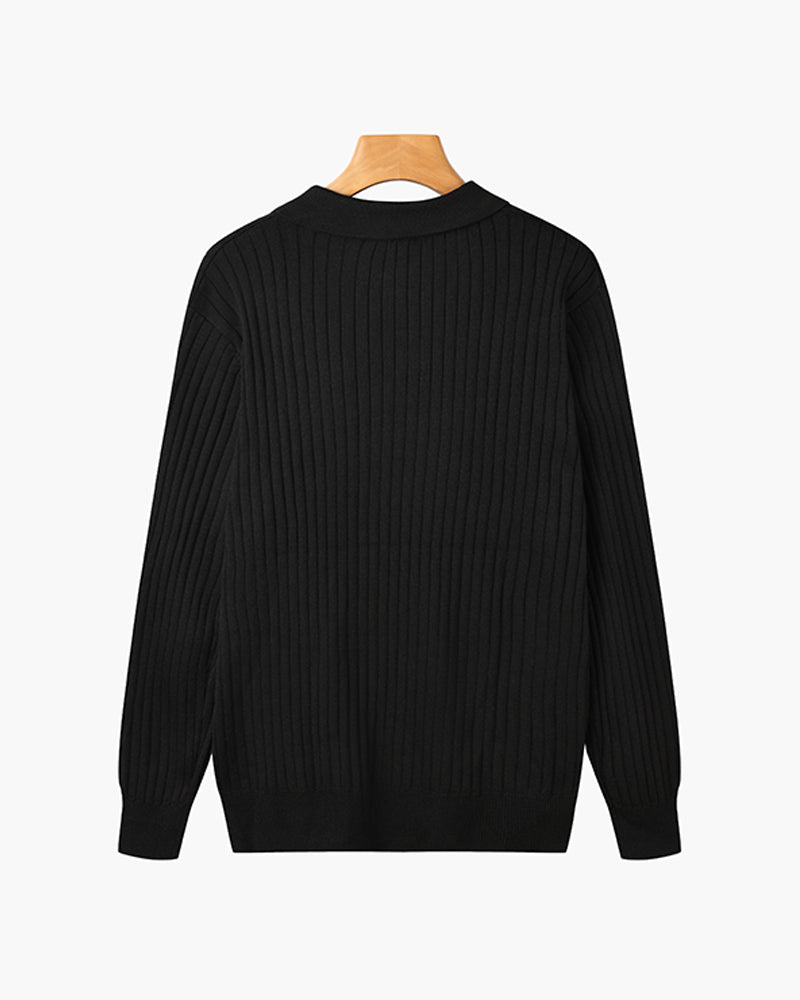 NC. | Polo clásico con cuello en V